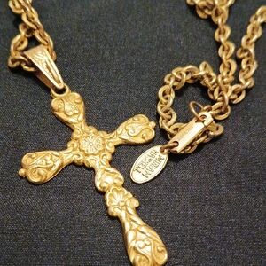 Vintage Miriam Haskell Ornate Gold Cross Necklace, Signed with clasp design #